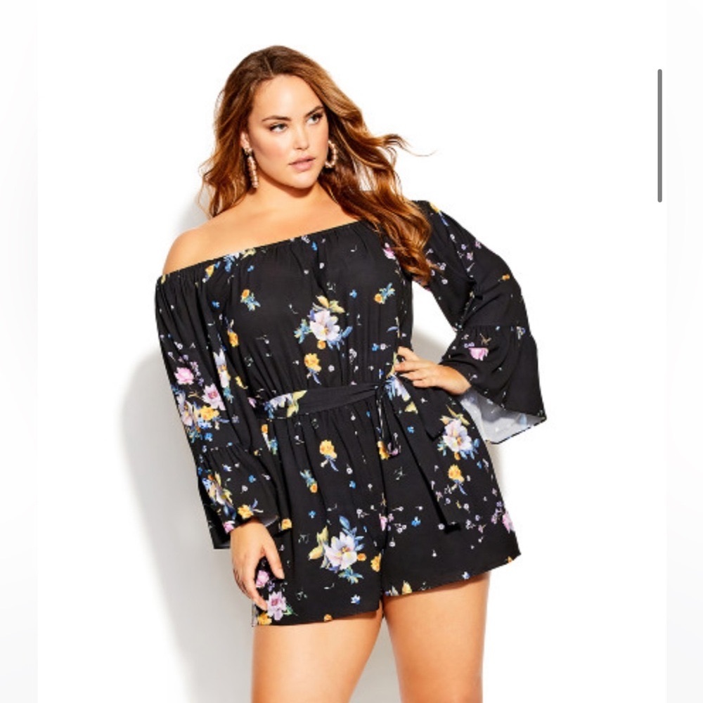 Off the shoulder Bell sleeve City Chic floral Romper/playsuit